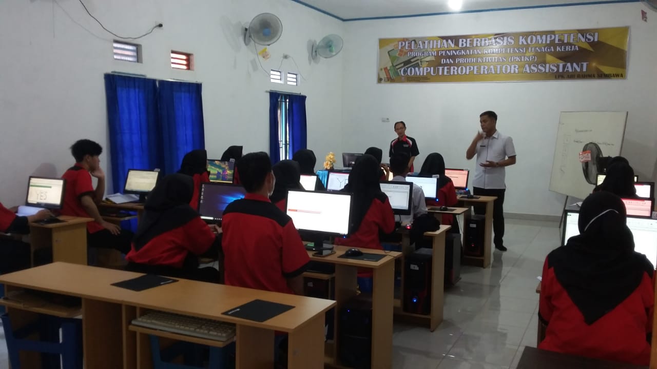 Pemantauan Dinas Tenaga Kerja Kab. Banyuasin Pemantauan Dinas Tenaga Kerja Kab. Banyuasin
